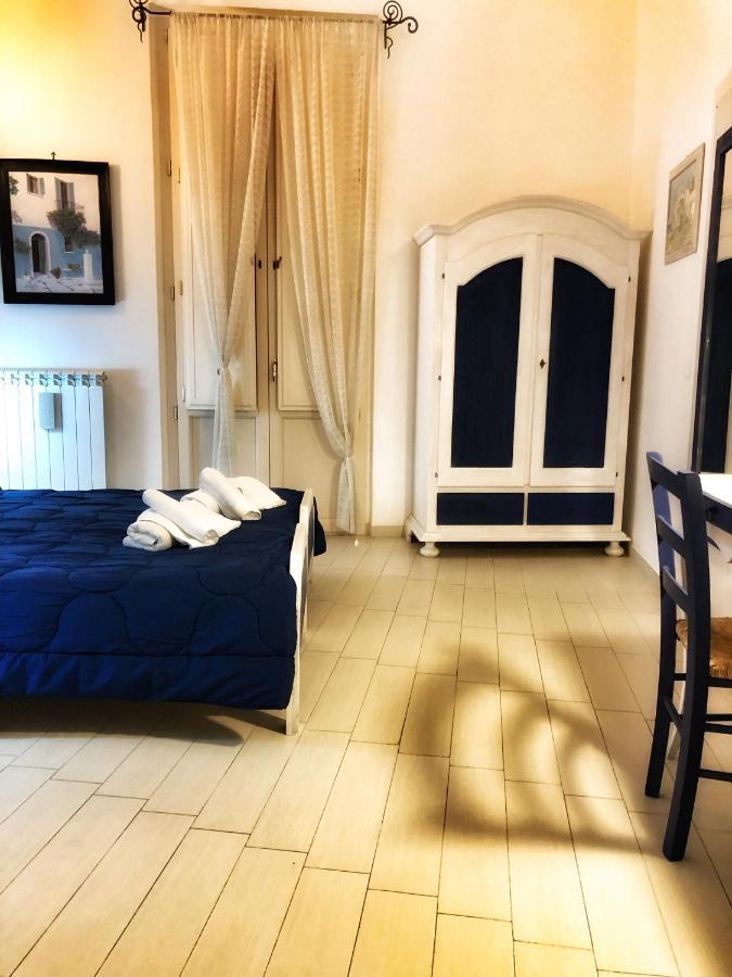 Palazzo Salia Bed & Breakfast Lecce Ngoại thất bức ảnh